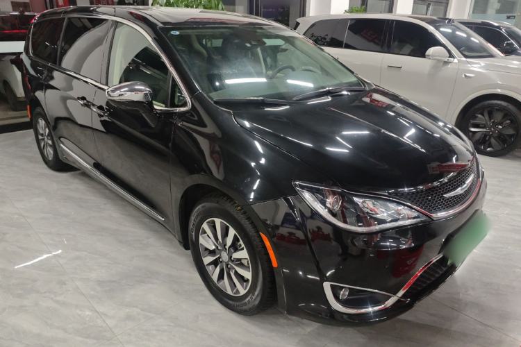 Used Chrysler Grand Voyager PHEV 2019 3.6L Plug-in Hybrid
