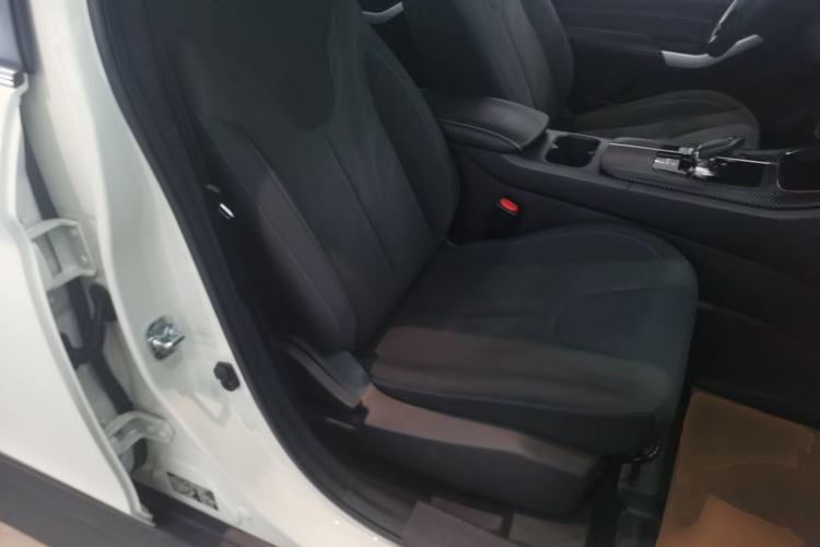 Used Venucia D60EV 2023 PLUS Comfort Edition RJ Model
