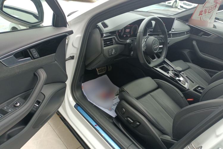 Used Audi A4L 2023 40 TFSI Luxury Dynamic Model