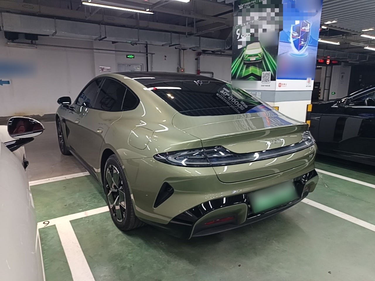 Xiaomi Auto SU7 2024 Rear-Drive Standard Founder Edition — снимка 13
