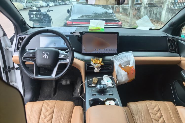 Used BYD Song L DM-i 2024 112 km Beyond Edition