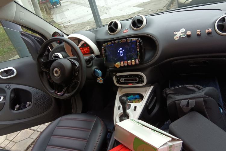 Used smart fortwo 2018 1.0L 52kW Hardtop Dynamic Version China V