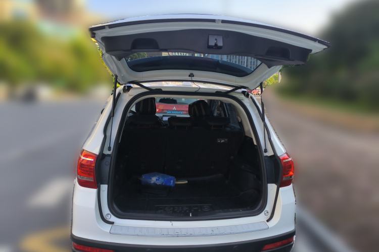 Used Haval H6 2018 Red-Label Sport Version 1.5T Manual Two-Wheel Drive Elite Model
