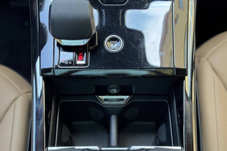 Used Land Rover Range Rover Sport 2024 400PS Dynamic SE