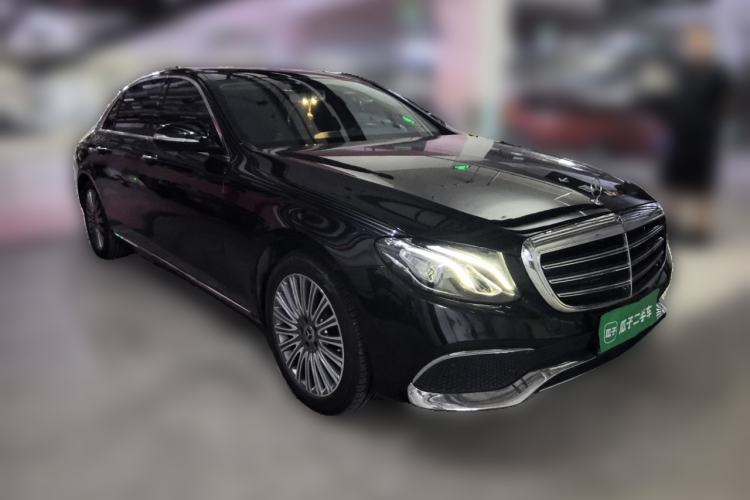 Used Mercedes-Benz E-Class 2019 Facelifted E 300 L Stylish Version Front Right 45 Deg