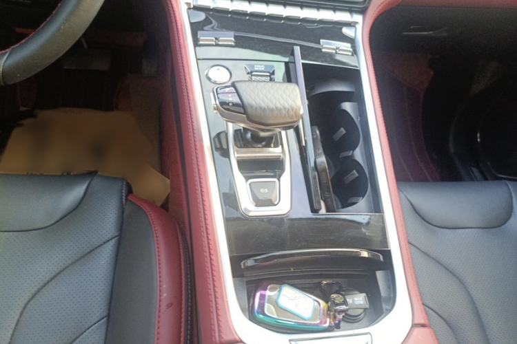 Used Changan CS85 COUPE 2023 1.5T DCT Prestige Edition