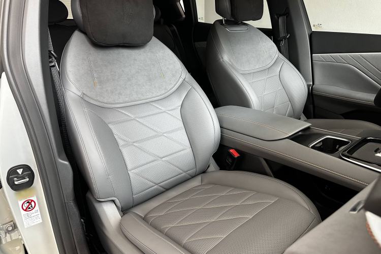 Used Deepal S05 2024 200Max Range-Extended Long-Range Version