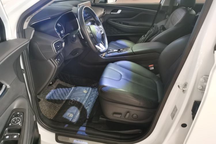 Used Hyundai Santa Fe 2020 380 TGDi Automatic Two-Wheel Drive GLS Luxury Edition Driver Seat