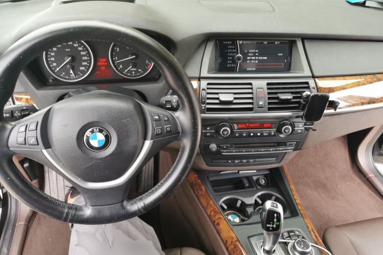 Used BMW X5 2011 xDrive35i Luxury Model