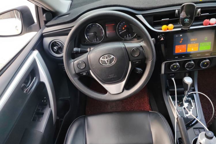 Used Toyota Corolla 2018 1.2T S-CVT GL-i Zhihui Edition Steering Wheel