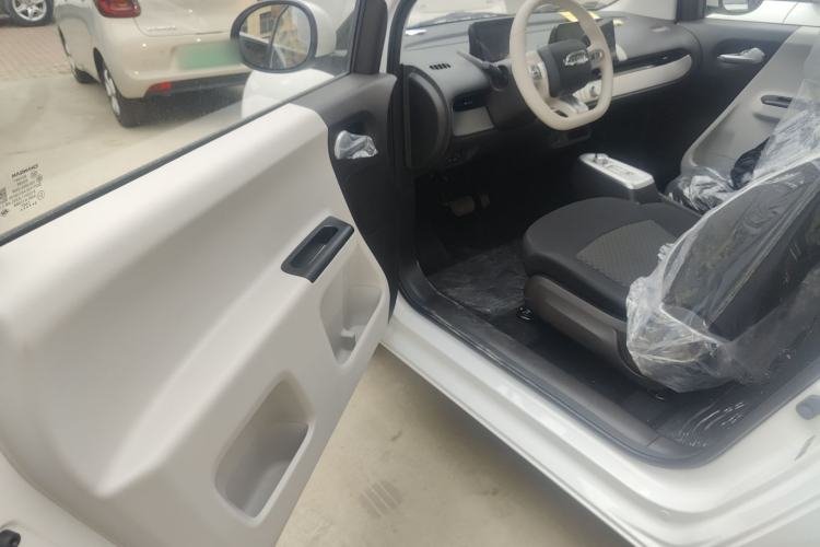 Used CHANGAN NEVO Lumin 2026 Model Treasure Edition 205km Passionate Beige Ningde Driver Seat