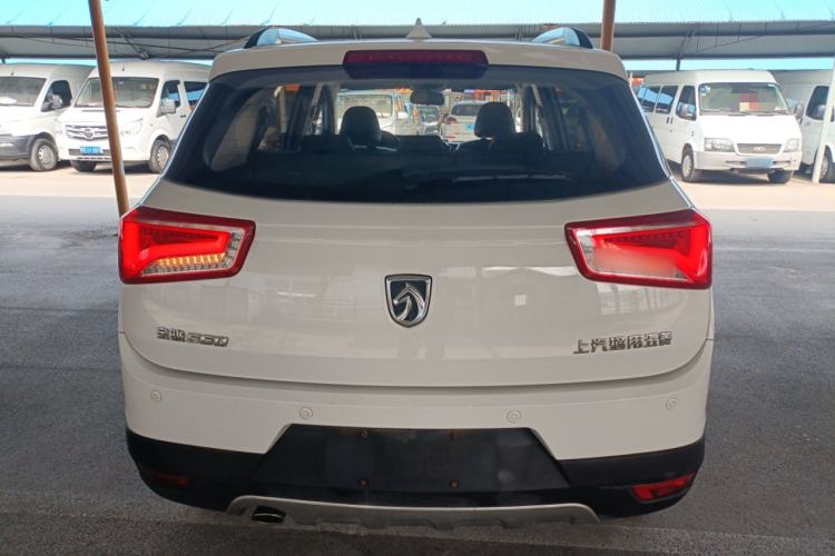 Used Baojun 560 2016 1.8L Manual Luxury Edition