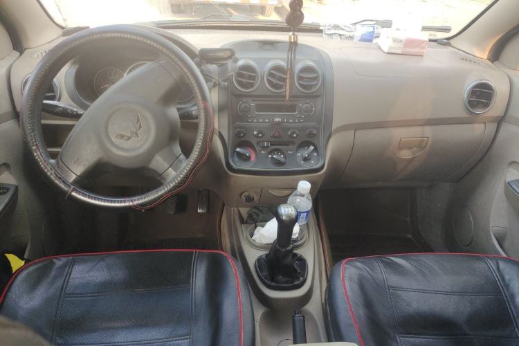 Used Wuling Hongguang 2010 1.2L Comfort Edition China IV
