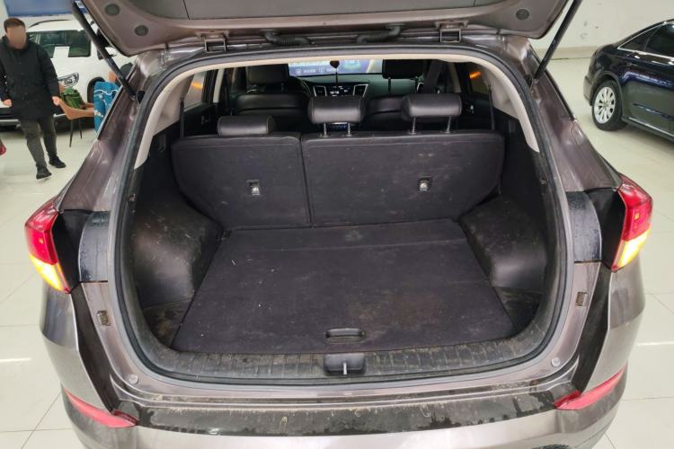 Used Hyundai Tucson 2015 1.6T Dual-Clutch Two-Wheel-Drive Smart Model
