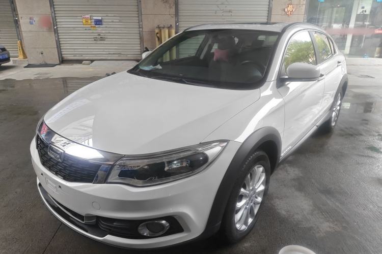 Used Qoros 3 2016 Urban SUV 1.6T Automatic Zhiyue Model