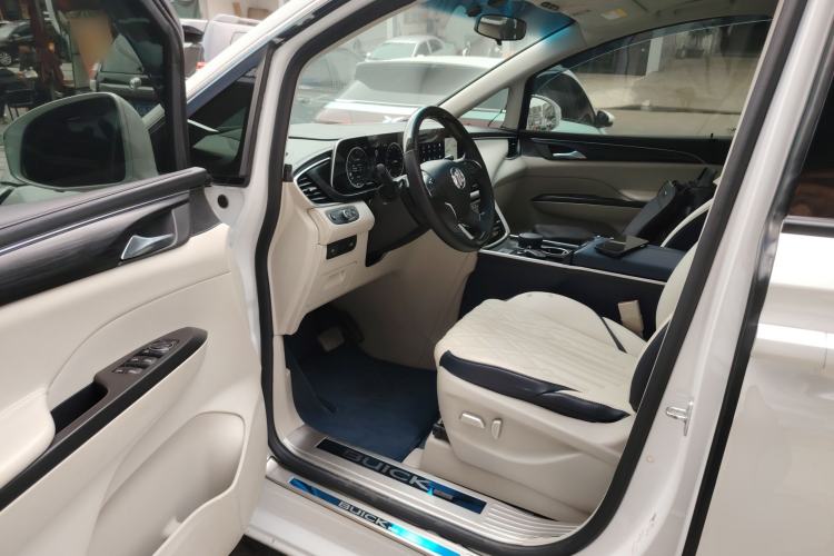 Used Buick GL8 2020 ES Land Cruiser 653T Comfort Edition
