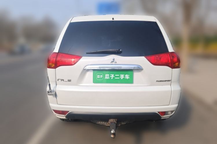 Used Mitsubishi Pajero Sport 2013 3.0L Automatic 4x4 Flagship Edition Rear