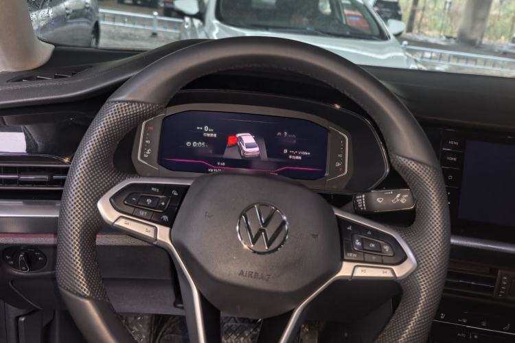 Used Volkswagen Passat 2025 Outstanding Model 380TSI Starry Dragon Glorious Edition Steering Wheel