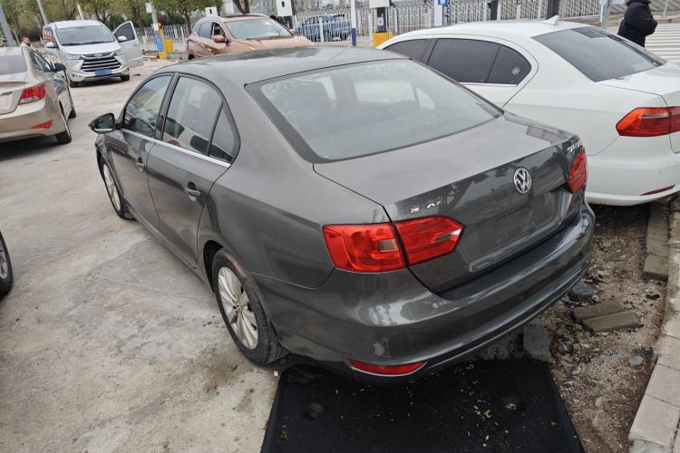 Used Volkswagen Sagitar 2014 Revised Version 1.6L Automatic Comfort Edition
