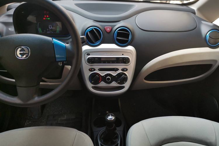 Used JMEV E200L 2018 E200L Standard Model (250 km)