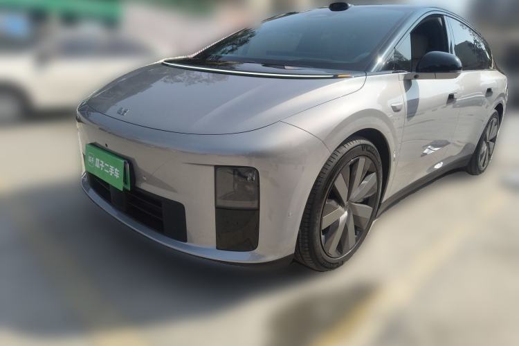 Used Li Auto i6 2025 Model Four-Wheel-Drive Standard Type