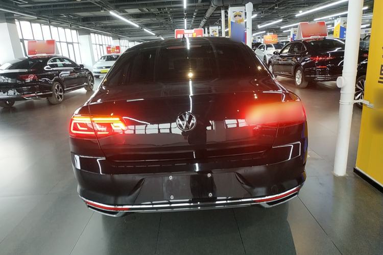 Used Volkswagen Magotan 2020 330TSI DSG Luxury Edition Rear