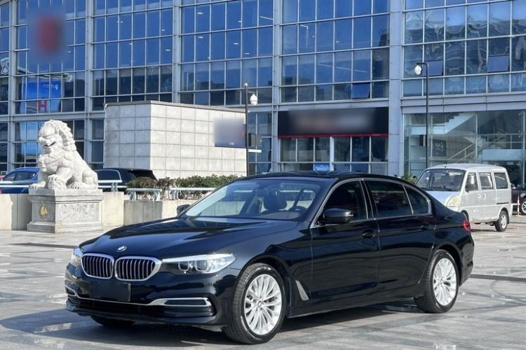 Used BMW 5 Series 2020 525Li Luxury Package