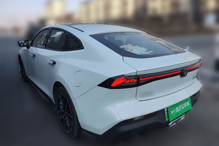 Used Changan UNI-V iDD 2024 Blue Whale Smart Electric iDD 136km Luxury Model