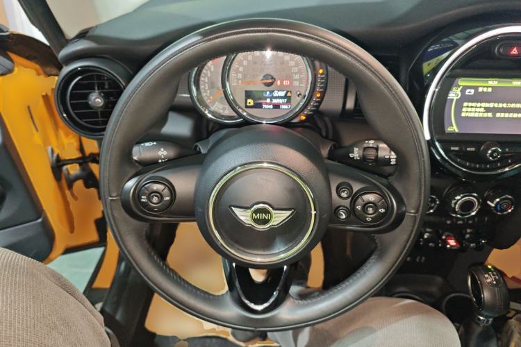 Used MINI 2016 1.5T COOPER
