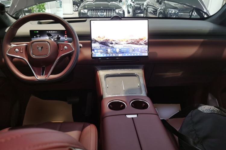 Used VOYAH Titan 2026 Model Max Center Console