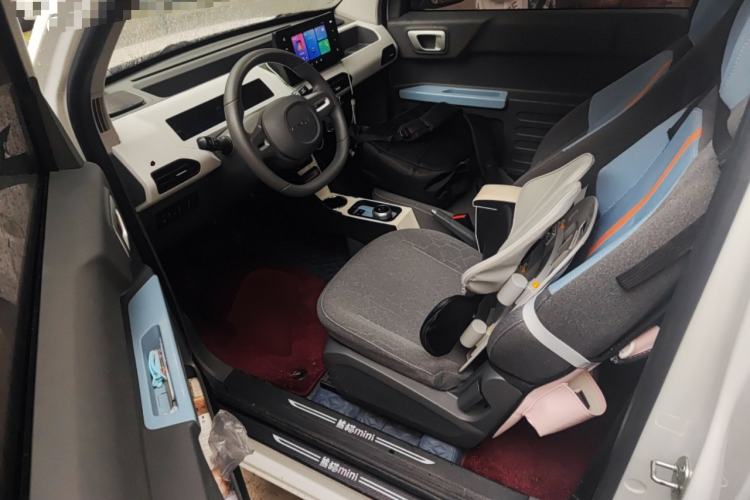 Used Geely Galaxy Panda 2023 Panda Mini 120km Cute Bear