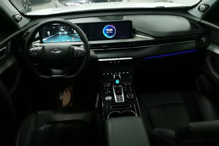 Used Chery Tiggo 8 PLUS 2022 290TGDI DCT Haoting Edition