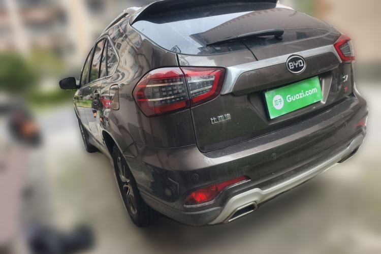 Used BYD S7 2017 1.5T Manual Luxury Model
