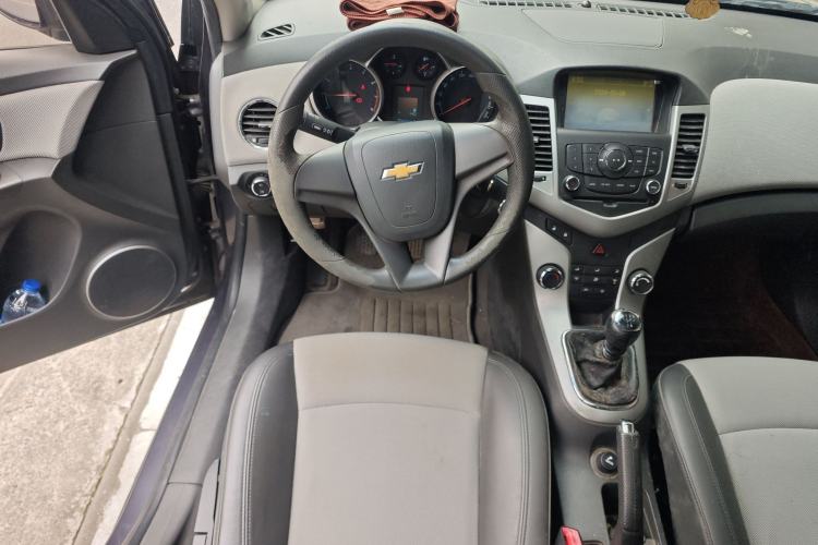 Used Chevrolet Cruze 2009 1.6L SE MT