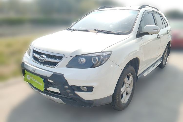 Used BYD S6 2014 2.0L Manual Luxury 5-Seater