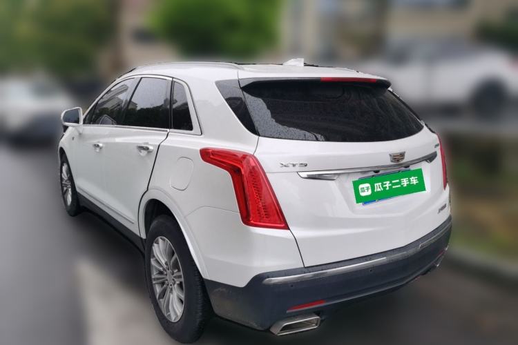 Used Cadillac XT5 2016 25T Luxury Model Exterior 3