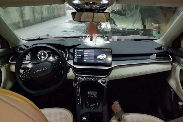 Used Lynk & Co 06 2023 Remix 1.5T Shero Center Console