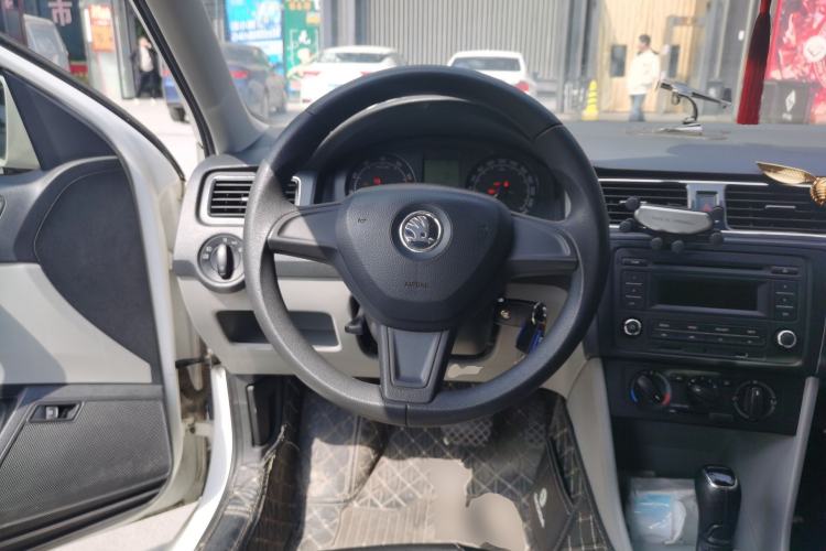 Used Skoda Rapid 2016 1.6L Automatic Chuanxing Edition