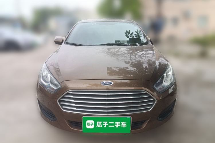 Used Ford Escort 2019 Revised 1.5L Automatic ZhiXiang Version China VI Standard
