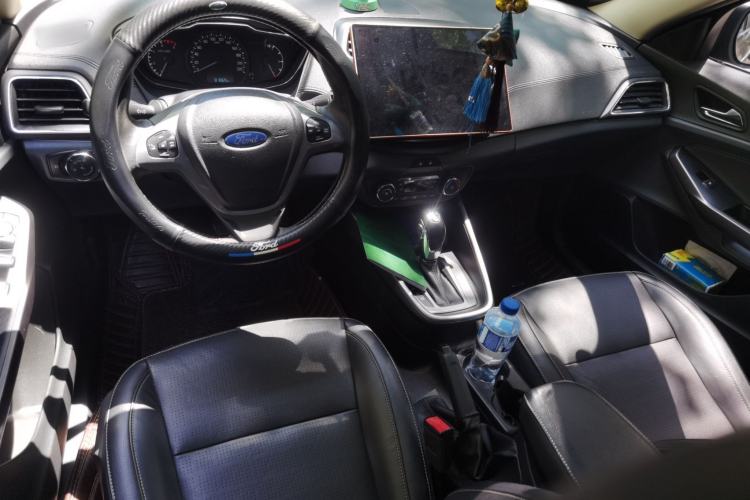 Used Ford Escort 2017 Happiness Edition 1.5L Automatic Fashion Version
