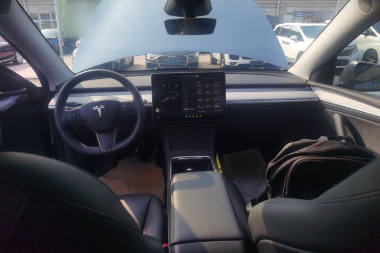 Used Tesla Model Y 2024 Rear-Wheel-Drive Version