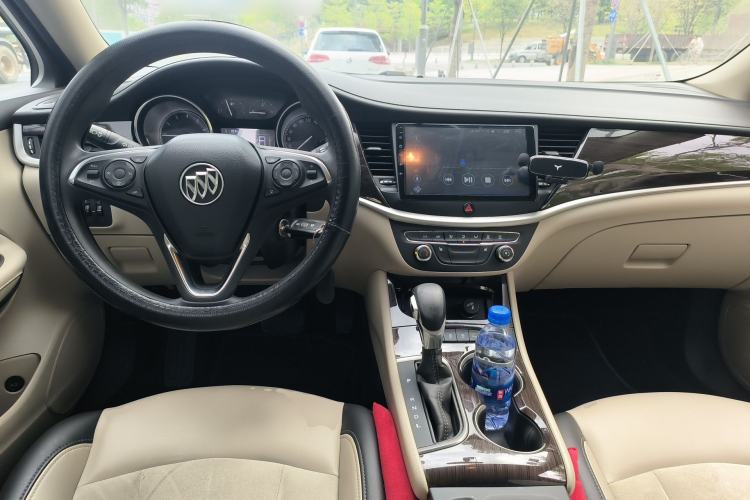 Used Buick Verano 2019 Sedan 15S Automatic Leading Model Center Console