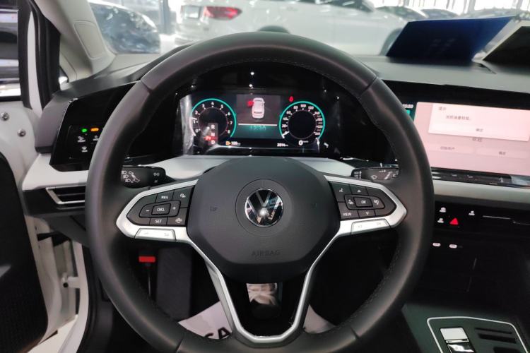 Used Volkswagen Golf 2024 280TSI DSG Pro Enjoyment Edition
