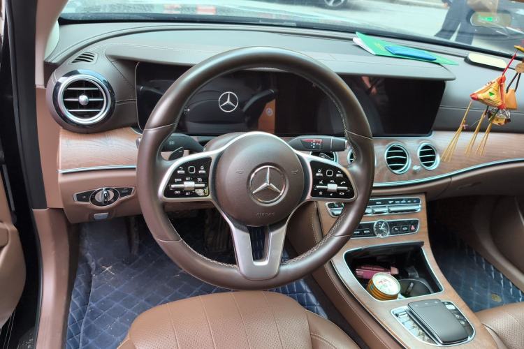 Used Mercedes-Benz E-Class 2020 E 300 L Luxury Model Steering Wheel