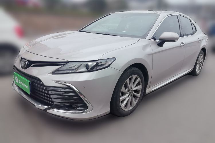 Used Toyota Camry 2023 2.0G Luxury Edition
