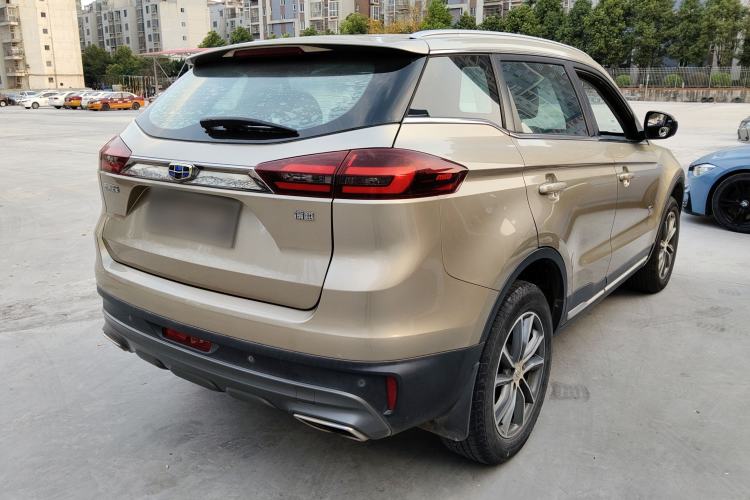 Used Geely Auto Emgrand X7 Sport 2018 1.8TD Automatic Two-Wheel Drive Smart Connect 4G Internet Edition
