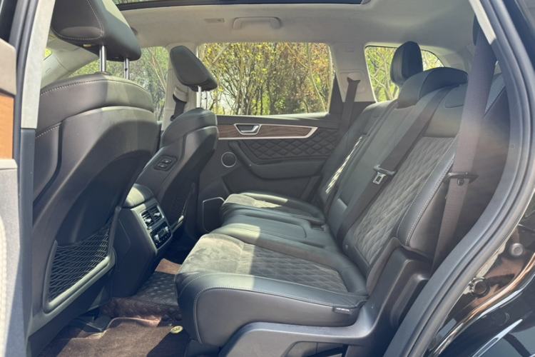 Used Hongqi HS7 2021 2.0T DCT Two-Wheel Drive Smart Connect Flagship Edition