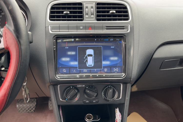 Used Volkswagen Polo 2016 1.6L Automatic Comfort Model
