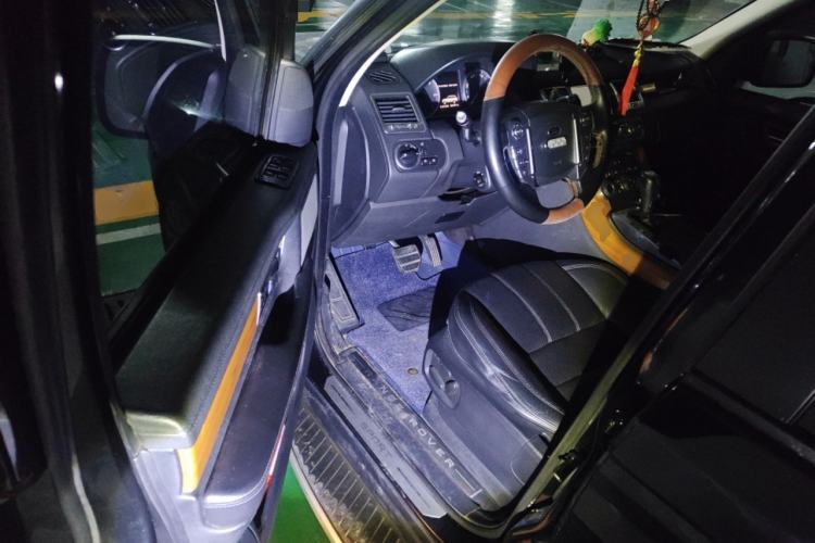 Used Land Rover Range Sport 2013 3.0 TDV6 Diesel Edition Driver Seat