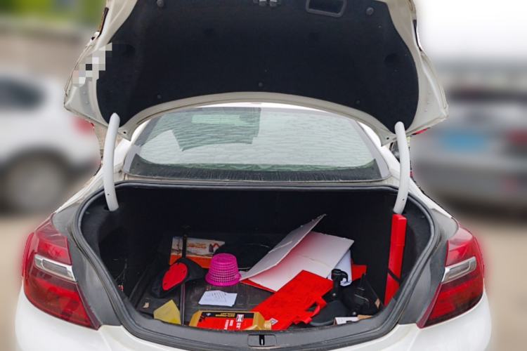 Used Buick Regal 2015 1.6T Elite Tech Model Trunk